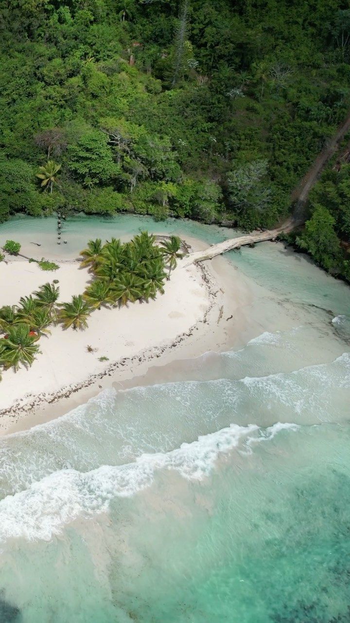 Vista Aérea de Costa Limpia